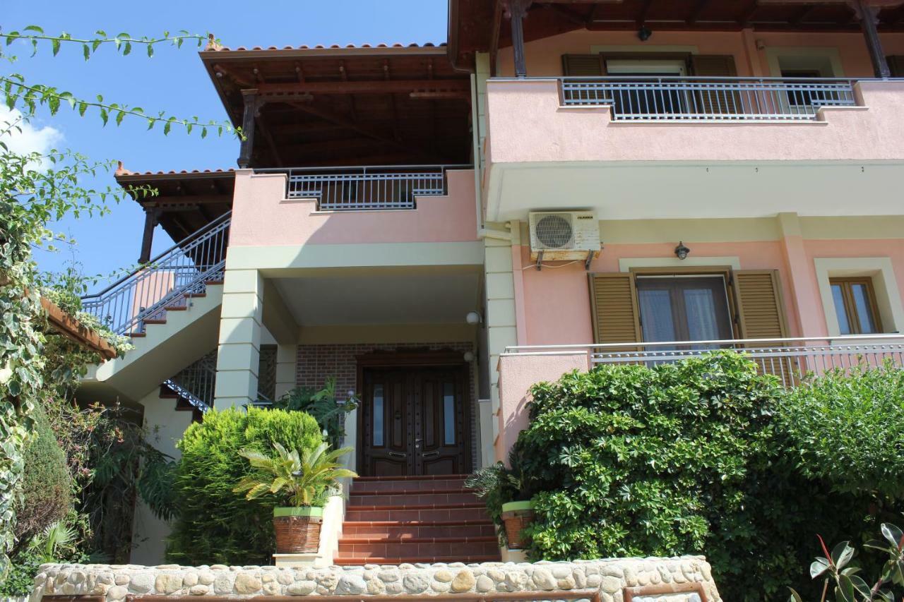 Tosis Apartments Свороната Екстер'єр фото